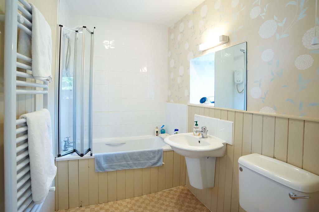 B&B Castleton House Mere  Phòng bức ảnh